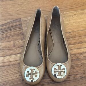 Tory Burch Women's Tan Ballet Flats